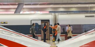 Cina, viaggi interni a livelli record nel 2025