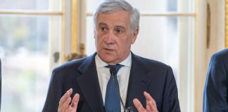 Tajani “Nessuna conferma dell’attacco degli Emirati Arabi all’Iran. Rientrati circa 25 mila italiani, situazione in miglioramento”