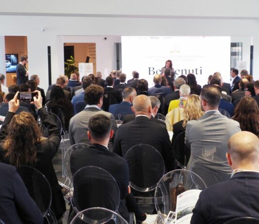 A Milano evento Top Dealers Italia, focus su giovani e startup automotive