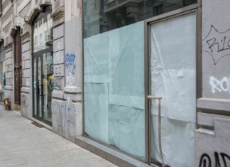 Desertificazione commerciale inarrestabile, dal 2012 scomparsi 156mila negozi