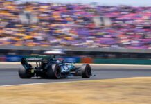 Russell in pole position nella Sprint del Gp di Cina, Antonelli secondo