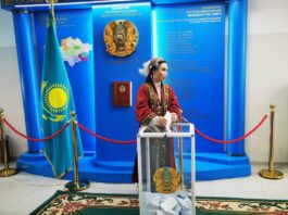 Kazakistan, la scommessa sul futuro passa per un referendum