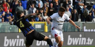 Il Pisa in dieci piega 3-1 il Cagliari, doppietta di Caracciolo