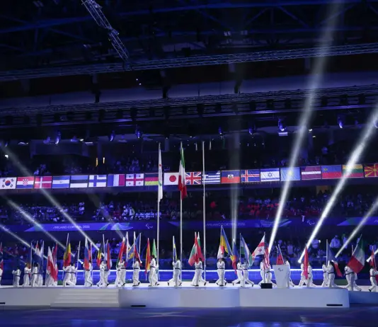 Cortina spegne il braciere: chiuse le Paralimpiadi di Milano-Cortina 2026