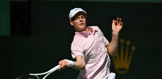 Sinner batte Medvedev e vince per la prima volta a Indian Wells