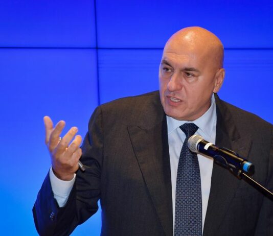 Crosetto “Mandare navi a Hormuz verrebbe interpretato come atto di guerra”