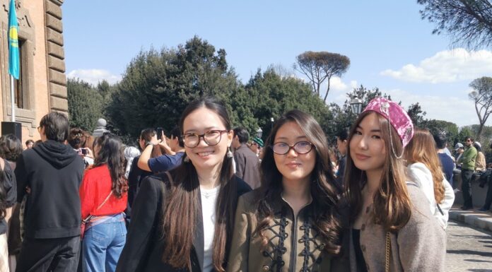 L’ambasciata del Kazakistan a Roma celebra il Nauryz con oltre 300 studenti