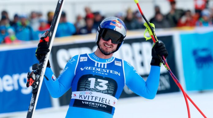 Paris vince la discesa libera alle finali di Coppa del mondo