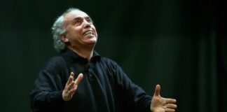 Dario Fo, il teatro che parla alla pancia. Pirovano all’Angelicum per beneficenza