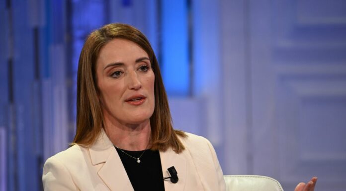 Iran, Metsola “Soluzione non militare ma diplomatica”