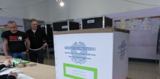 Referendum, riaperti i seggi. Alle 23 affluenza record al 46%