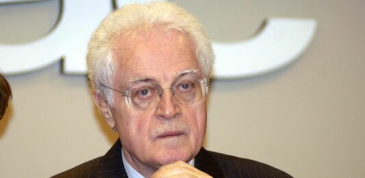 E’ morto l’ex premier francese Lionel Jospin