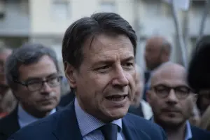 Referendum, Conte “Voto politico, avviso di sfratto al Governo”