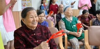 Cina, oltre un milione di anziani beneficiano di sussidi per l’assistenza