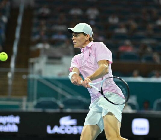 Sinner batte Michelsen e si qualifica per i quarti del Miami Open