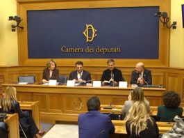 Beppe Convertini racconta in un libro l’Italia dei piccoli borghi