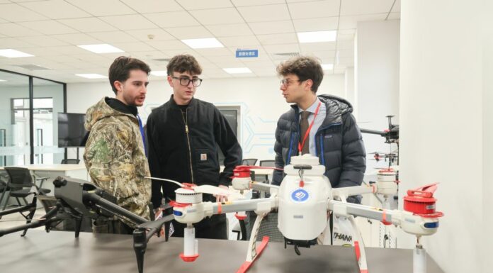 Cina e Italia formano talenti sull’uso di droni nell’economia a bassa quota