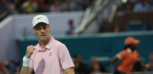 Sinner batte anche Zverev, finale a Miami contro Lehecka