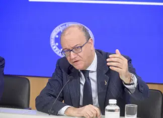 Valditara “Contro la violenza a scuola lezioni di empatia e rispetto”