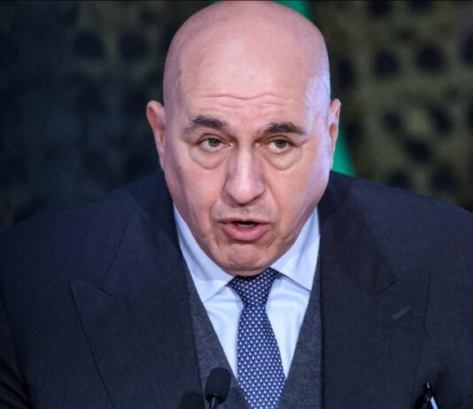 Crosetto “No voto anticipato, lavorare per affrontare crisi in atto”