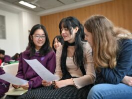 Cina, studenti italiani a Chongqing con un programma di scambio culturale