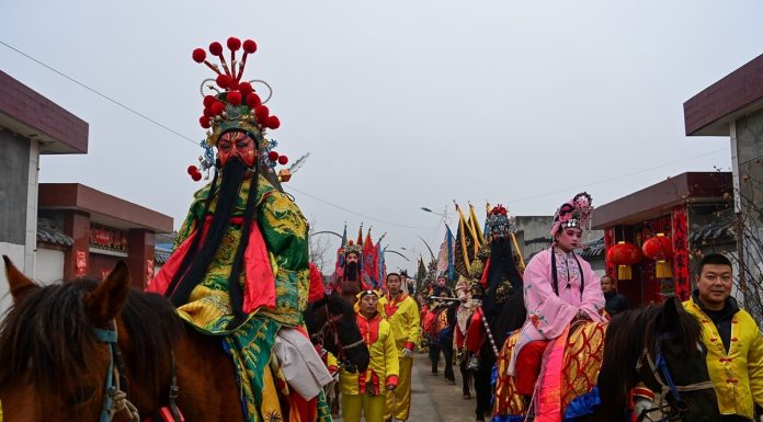 Cina: Shaanxi rivitalizza tradizione popolare dello Shehuo (3)