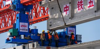 Cina: riprendono i lavori sul ponte di Tongjiang (1)