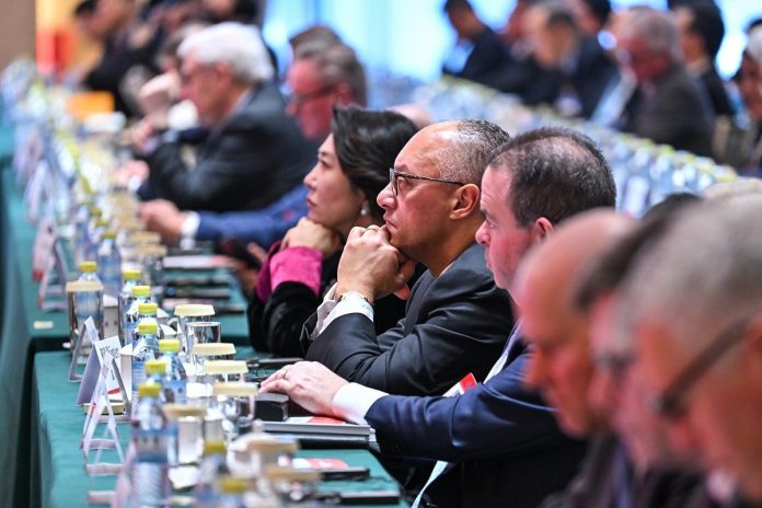 40595943-1725-46a7-9e56-ca5440c0a1a1