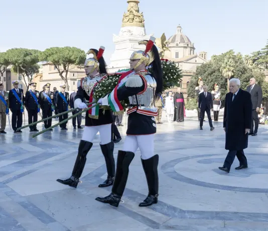165 anni dall’Unità d’Italia, Mattarella: “Custodire e attuare i principi di libertà, giustizia e pace”