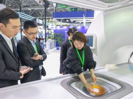 A Chongqing oltre 800 aziende alla China Medical Equipment Conference & Medical Equipment Exhibition (1)