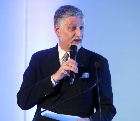 Caso Russia alla Biennale di Venezia, Giuli chiede le dimissioni della rappresentante MiC nel Cda