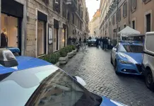 Allarme bomba nella sede di Fratelli d’Italia in via della Scrofa a Roma