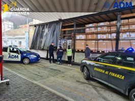 Maxi sequestro di esplosivi al porto di Ancona, milioni di detonatori e munizioni erano pronti a viaggiare insieme ai passeggeri