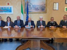 A Bari patto sulla sicurezza tra Prefettura, Comune e associazioni di categoria / Video