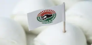 Mozzarella di Bufala Campana Dop e prosciutto Jabugo Dop, a Barcellona nasce un gemellaggio europeo del gusto