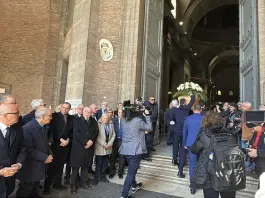 L’ultimo saluto a Paolo Cirino Pomicino sulle note del valzer n.2 di Šostakovič