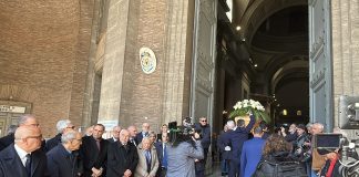 L’ultimo saluto a Paolo Cirino Pomicino sulle note del valzer n.2 di Šostakovič