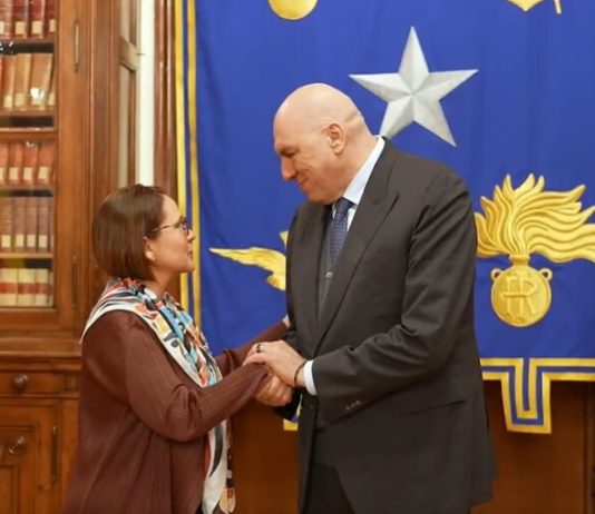 Crosetto incontra l’omologa del Lussemburgo Backes “Coesione in ambito Nato e Ue”