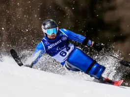 Tris di ori per l’Italia alle Paralimpiadi: De Silvestro trionfa nel gigante sitting, Luchini e Perathoner nel para snowboard