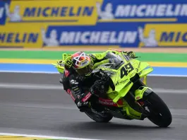 MotoGP, Di Giannantonio conquista la pole in Brasile davanti a Bezzecchi e Marquez
