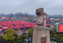 Cina: le foto della tradizionale Fiera del Quyi di Majie (1)