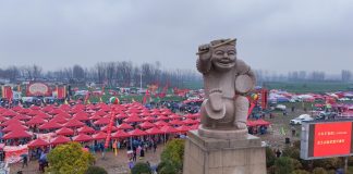 Cina: le foto della tradizionale Fiera del Quyi di Majie (1)