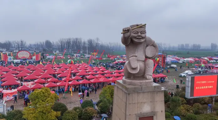 Cina: le foto della tradizionale Fiera del Quyi di Majie (1)