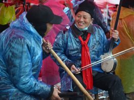 Cina: le foto della tradizionale Fiera del Quyi di Majie (3)