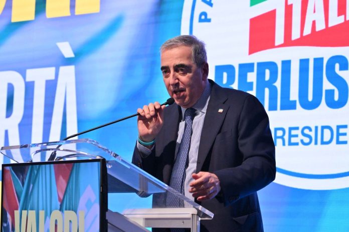 Napoli, Iniziativa di Forza italia nell'anniversario della discesa in campo di Silvio Berlusconi