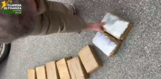 تنفيذ 15 تدبيرا احترازيا ضد شبكة مخدرات في إيطاليا