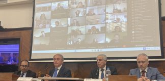 Carburanti e inflazione, Urso “Rafforzato monitoraggio contro speculazioni”