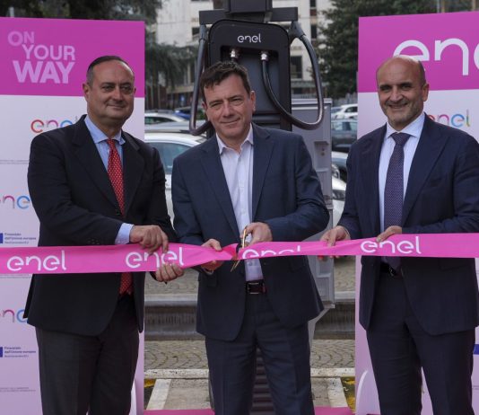 Enel, mobilità elettrica: installati 3.730 punti di ricarica previsti dal primo bando del PNRR