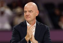 Infantino incontra i giocatori dell’Iran: “Hanno il nostro sostegno e al Mondiale garantiremo le migliori condizioni possibili”