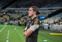 Flamengo fires Filipe Luis after 8-0 win